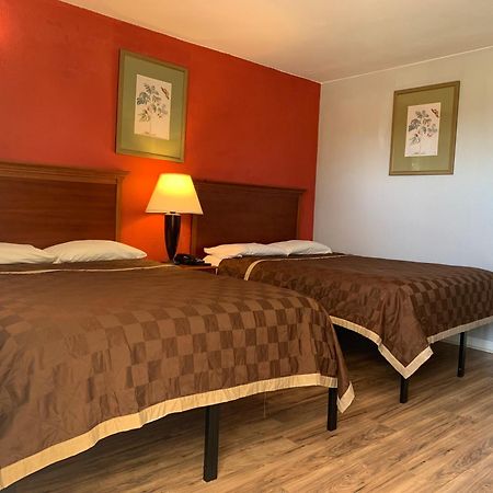Scottish Inn And Suites - Bensalem-Philadelphia Exteriör bild
