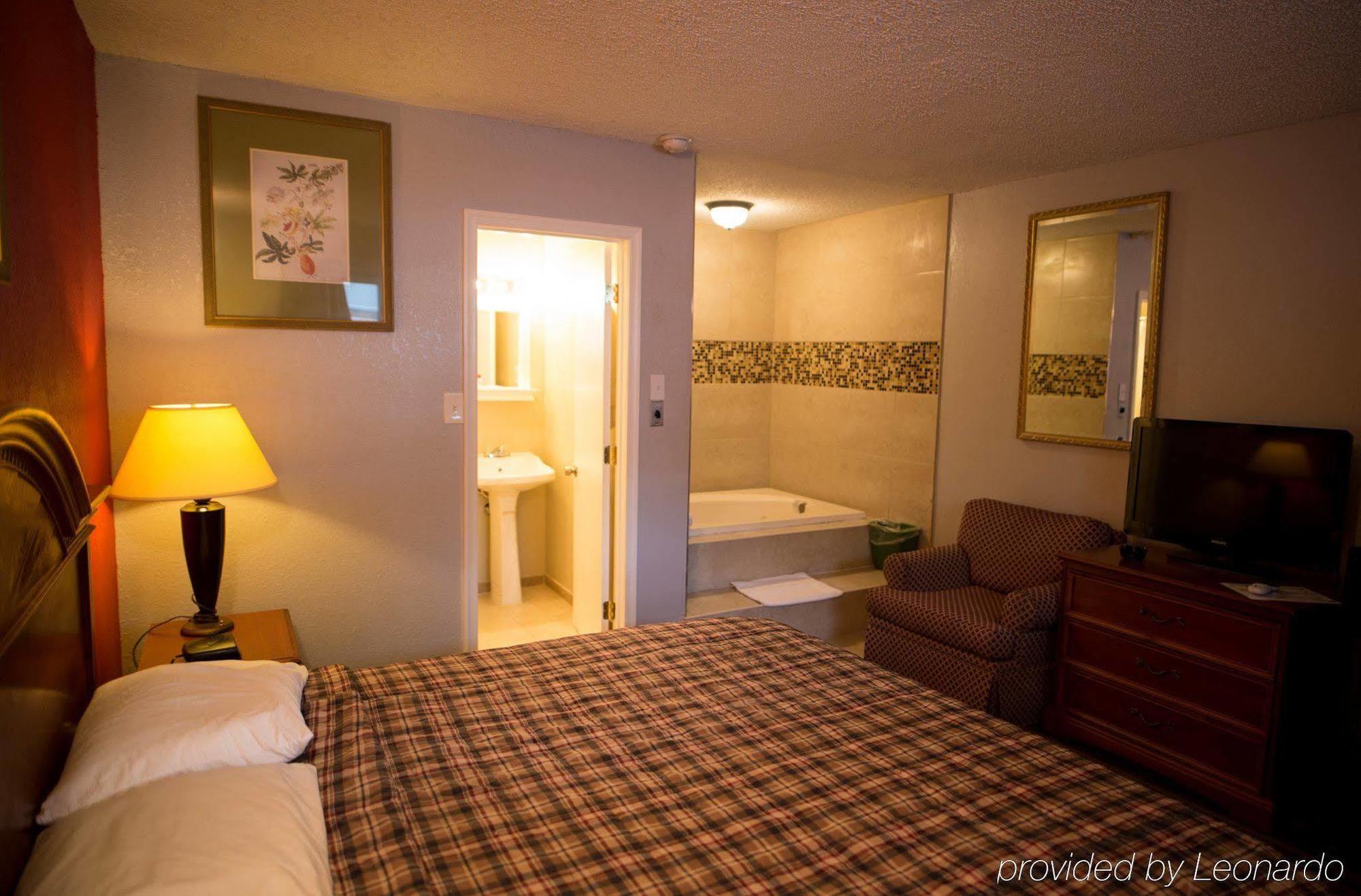Scottish Inn And Suites - Bensalem-Philadelphia Exteriör bild